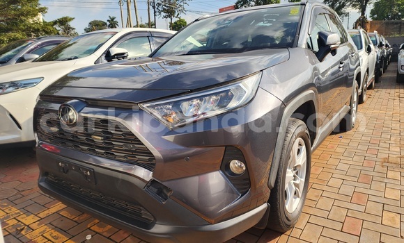 Gura Yakoze Toyota RAV4 Other Imodoka i Kampala mu Uganda