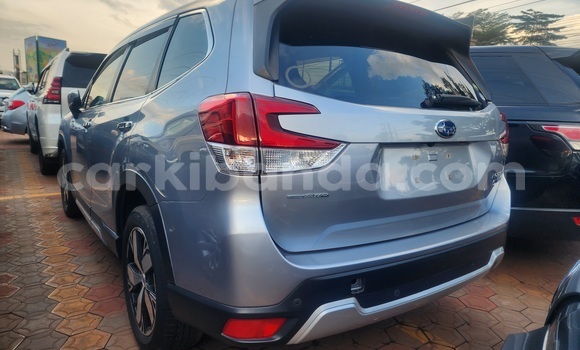 Gura Yakoze Subaru Forester Silver Imodoka i Kampala mu Uganda Gura Yakoze Subaru Forester Silver Imodoka i Kampala mu Uganda