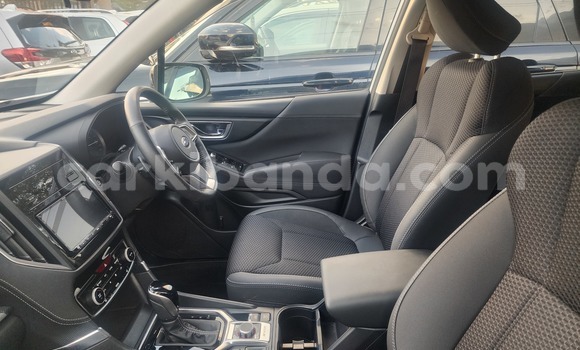 Gura Yakoze Subaru Forester Silver Imodoka i Kampala mu Uganda Gura Yakoze Subaru Forester Silver Imodoka i Kampala mu Uganda