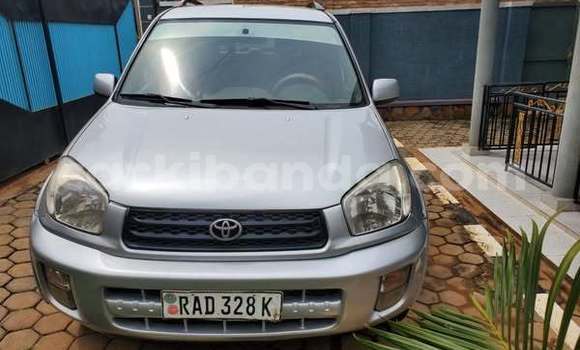 Nunua Ilio tumika Toyota Land Cruiser Prado Nyingine Gari ndani ya Kagadi nchini Magharibi Nunua Ilio tumika Toyota Land Cruiser Prado Nyingine Gari ndani ya Kagadi nchini Magharibi