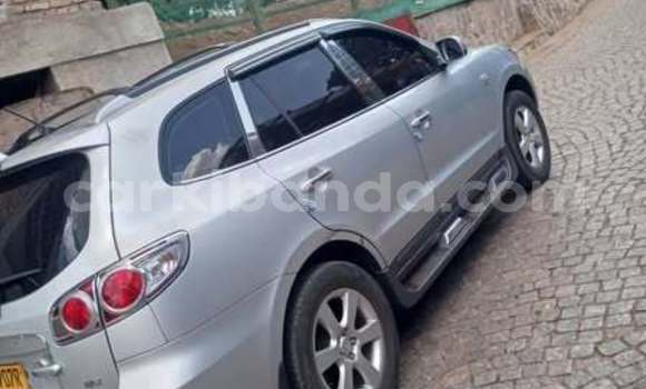 Nunua Ilio tumika Hyundai Grand Starex Nyingine Gari ndani ya Kampala nchini Uganda Nunua Ilio tumika Hyundai Grand Starex Nyingine Gari ndani ya Kampala nchini Uganda