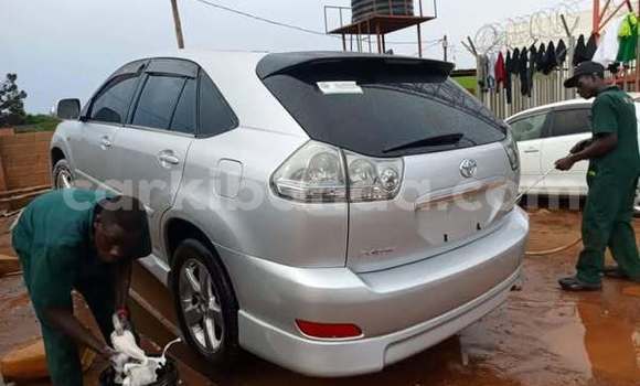 Buy Used Toyota Harrier Other Car in Kampala in Uganda Buy Used Toyota Harrier Other Car in Kampala in Uganda