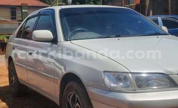 Gura Yakoze Toyota Premio Other Imodoka i Kampala mu Uganda Gura Yakoze Toyota Premio Other Imodoka i Kampala mu Uganda