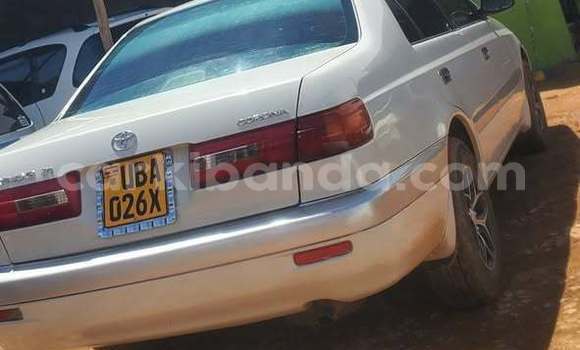 Gura Yakoze Toyota Premio Other Imodoka i Kampala mu Uganda Gura Yakoze Toyota Premio Other Imodoka i Kampala mu Uganda