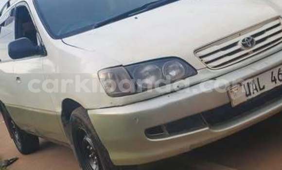 Gura Yakoze Toyota Ipsum Other Imodoka i Kampala mu Uganda Gura Yakoze Toyota Ipsum Other Imodoka i Kampala mu Uganda