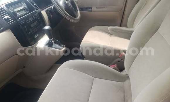 Acheter Occasion Voiture Toyota Spacio Autre à Kampala, Ouganda Acheter Occasion Voiture Toyota Spacio Autre à Kampala, Ouganda