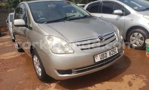 Acheter Occasion Voiture Toyota Spacio Autre à Kampala, Ouganda Acheter Occasion Voiture Toyota Spacio Autre à Kampala, Ouganda