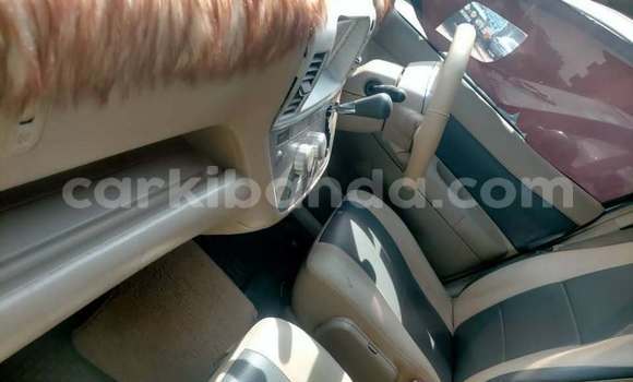 Acheter Occasion Voiture Toyota Raum Autre à Kampala, Ouganda Acheter Occasion Voiture Toyota Raum Autre à Kampala, Ouganda