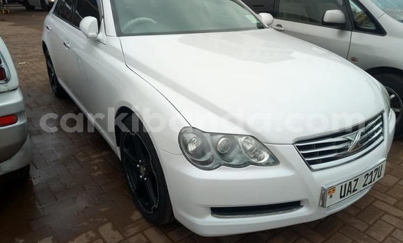 Buy Used Toyota Mark X White Car in Kampala in Uganda Buy Used Toyota Mark X White Car in Kampala in Uganda