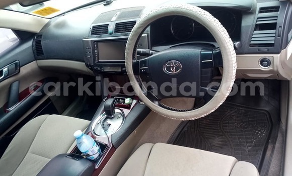 Buy Used Toyota Mark X White Car in Kampala in Uganda Buy Used Toyota Mark X White Car in Kampala in Uganda
