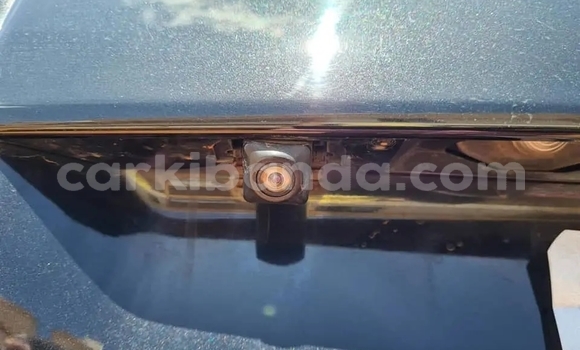 Acheter Import Voiture Toyota IST Noir à Kampala, Ouganda Acheter Import Voiture Toyota IST Noir à Kampala, Ouganda