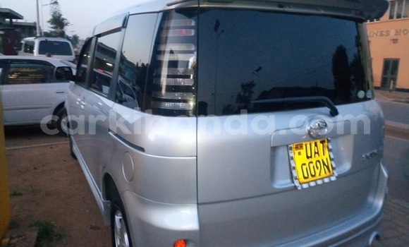 Buy Used Toyota Sienta Silver Car in Kampala in Uganda Buy Used Toyota Sienta Silver Car in Kampala in Uganda