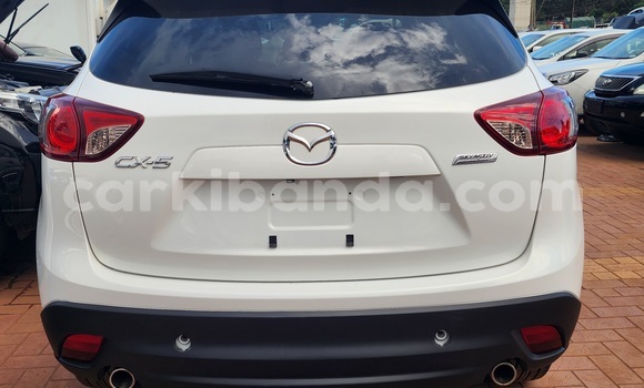 Nunua Mpya Mazda CX-5 Nyeupe Gari ndani ya Kampala nchini Uganda Nunua Mpya Mazda CX-5 Nyeupe Gari ndani ya Kampala nchini Uganda