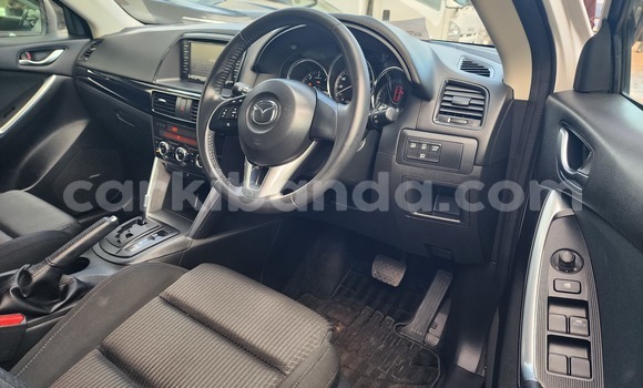 Nunua Mpya Mazda CX-5 Nyeupe Gari ndani ya Kampala nchini Uganda Nunua Mpya Mazda CX-5 Nyeupe Gari ndani ya Kampala nchini Uganda
