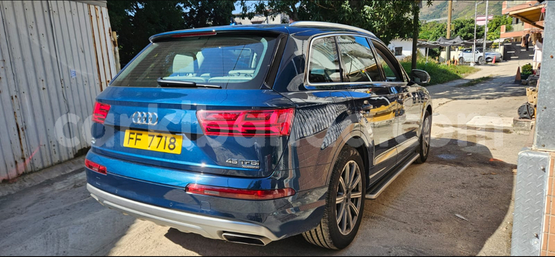 Big with watermark audi q7 uganda kampala 23987