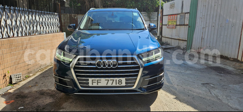 Big with watermark audi q7 uganda kampala 23987
