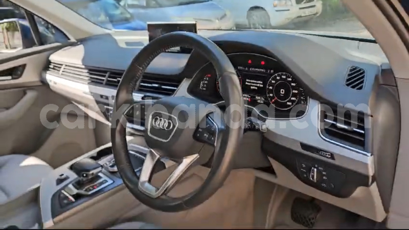 Big with watermark audi q7 uganda kampala 23987