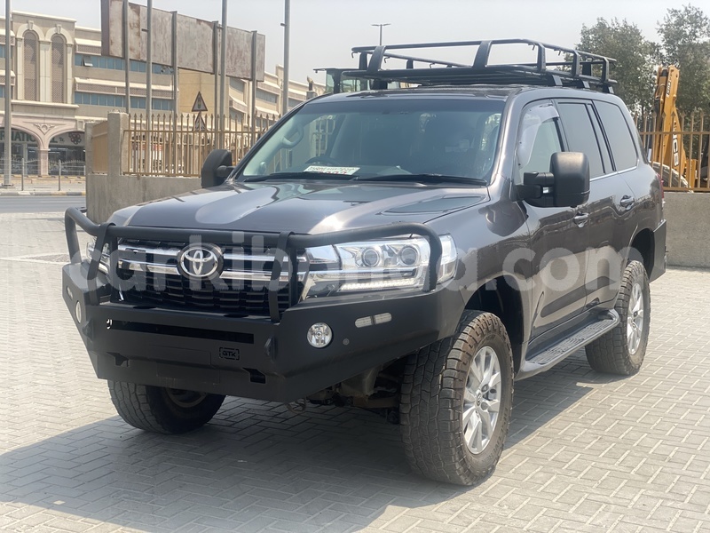 Big with watermark toyota land cruiser uganda import dubai 24086
