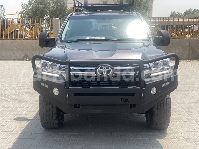 Big with watermark toyota land cruiser uganda import dubai 24086