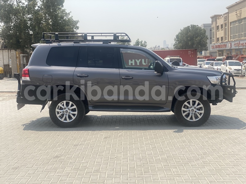Big with watermark toyota land cruiser uganda import dubai 24086