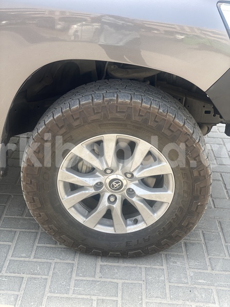 Big with watermark toyota land cruiser uganda import dubai 24086