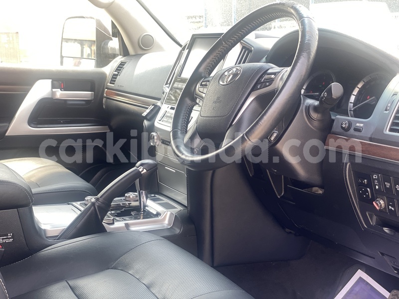Big with watermark toyota land cruiser uganda import dubai 24086
