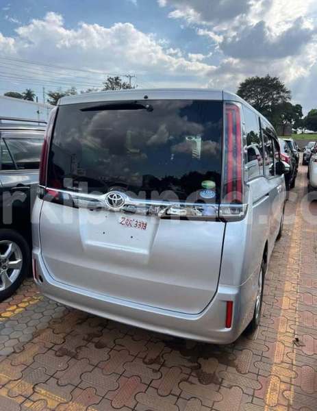 Big with watermark toyota noah uganda kampala 24224