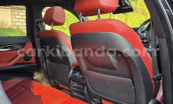 Acheter Occasion Voiture BMW X6 Noir à Kampala, Ouganda Acheter Occasion Voiture BMW X6 Noir à Kampala, Ouganda