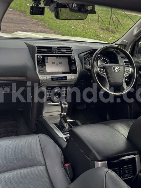 Big with watermark toyota land cruiser uganda kampala 24229