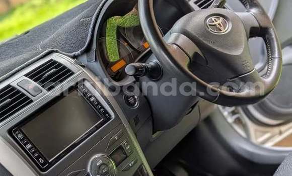 Buy Used Toyota Fielder White Car in Kampala in Uganda Buy Used Toyota Fielder White Car in Kampala in Uganda