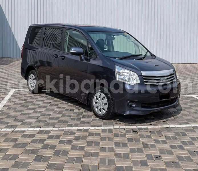 Big with watermark toyota noah uganda kampala 24232