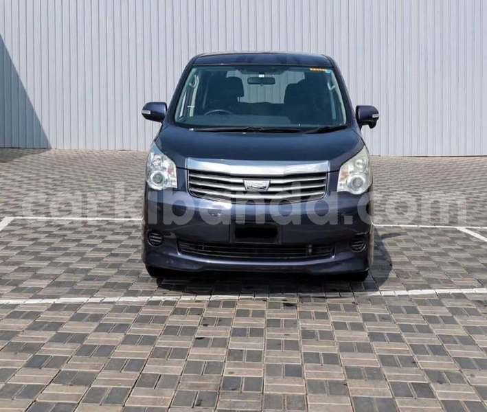Big with watermark toyota noah uganda kampala 24232