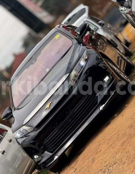 Big with watermark toyota harrier uganda kampala 24233