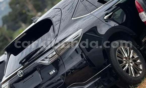 Buy Used Toyota Harrier Black Car in Kampala in Uganda Buy Used Toyota Harrier Black Car in Kampala in Uganda