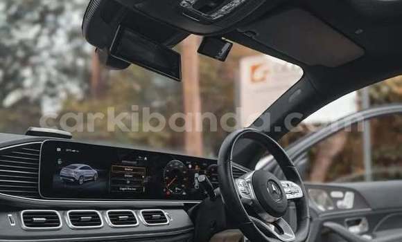 Acheter Occasion Voiture Mercedes‒Benz GLE Blanc à Kampala, Ouganda Acheter Occasion Voiture Mercedes‒Benz GLE Blanc à Kampala, Ouganda