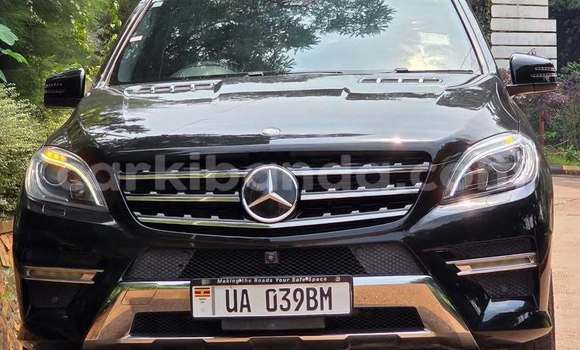 Acheter Occasion Voiture Mercedes‒Benz ML–Class Noir à Kampala, Ouganda