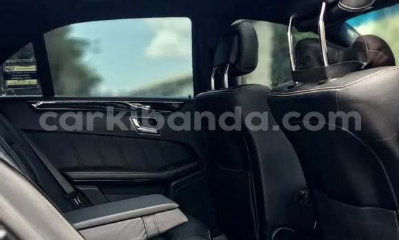 Buy Used Mercedes‒Benz E–Class Black Car in Kampala in Uganda Buy Used Mercedes‒Benz E–Class Black Car in Kampala in Uganda