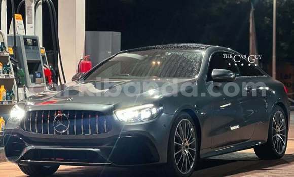 Buy Used Mercedes‒Benz E–Class Blue Car in Kampala in Uganda Buy Used Mercedes‒Benz E–Class Blue Car in Kampala in Uganda