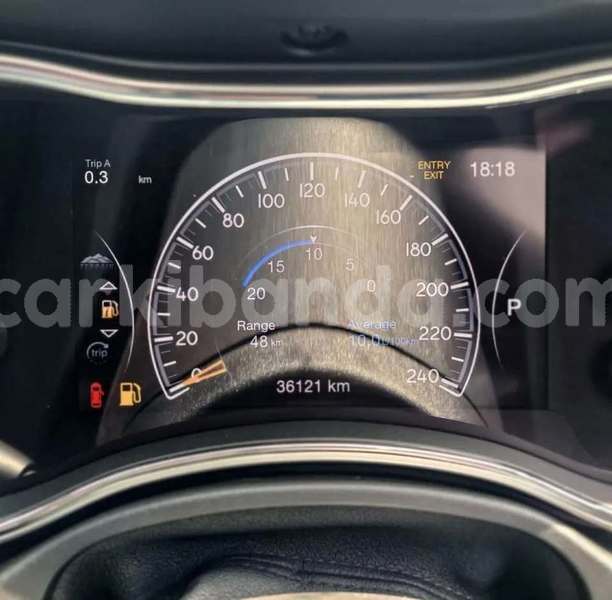 Big with watermark jeep grand cherokee uganda kampala 24253