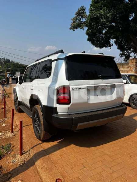 Big with watermark toyota land cruiser prado uganda kampala 24257