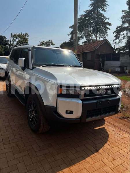 Big with watermark toyota land cruiser prado uganda kampala 24257
