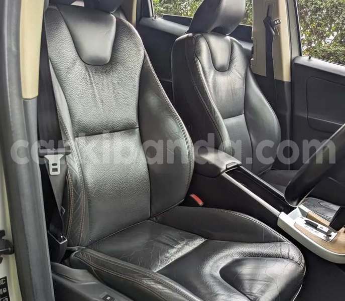 Big with watermark volvo xc60 uganda kampala 24262