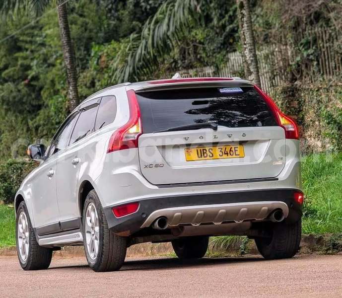 Big with watermark volvo xc60 uganda kampala 24262
