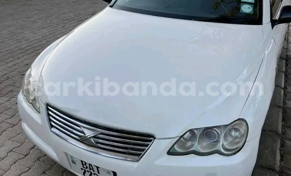 Buy Used Toyota Mark X White Car in Bugiri in Eastern Buy Used Toyota Mark X White Car in Bugiri in Eastern