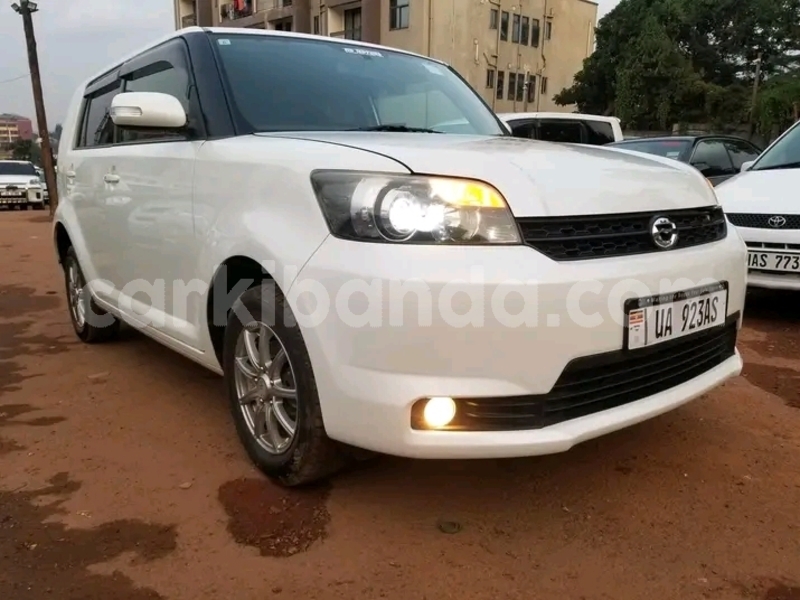 Big with watermark toyota runx eastern bugiri 24307