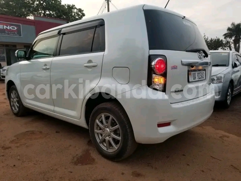 Big with watermark toyota runx eastern bugiri 24307