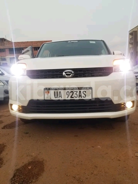 Big with watermark toyota runx eastern bugiri 24307