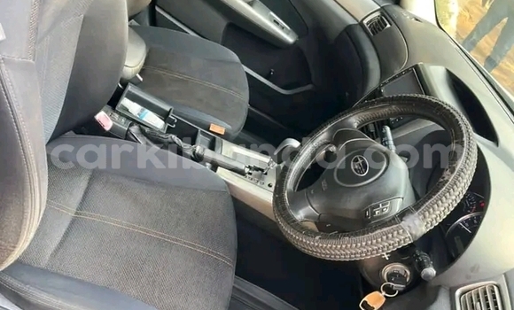 Acheter Occasion Voiture Subaru Forester Blanc à Bugiri, Est