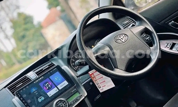 Nunua Ilio tumika Toyota Premio Nyeupe Gari ndani ya Bugembe nchini Mashariki Nunua Ilio tumika Toyota Premio Nyeupe Gari ndani ya Bugembe nchini Mashariki