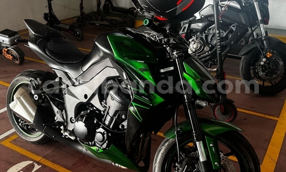 Buy Used Kawasaki Z 1000 Green Bike in Kampala in Uganda Buy Used Kawasaki Z 1000 Green Bike in Kampala in Uganda